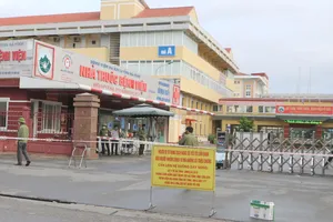 1 nhân viên nhiễm COVID-19, BV Đa khoa tỉnh Hà Tĩnh phong tỏa tạm thời