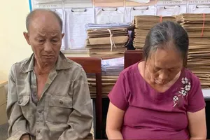 1 công an viên bị thương khi vây bắt 2 kẻ bán lẻ heroin 