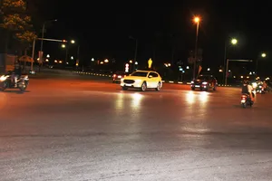 Hỏa tốc thiết lập cách ly xã hội TP Vinh theo Chỉ thị 16 từ 0 giờ ngày 19-6