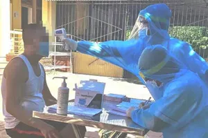 Tìm người liên quan đến tài xế chở vải thiều từ Bắc Giang vào Đà Nẵng