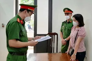 Khởi tố 3 thẩm định viên trong vụ nâng khống thiết bị y tế ở Hà Tĩnh 