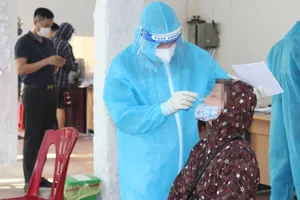 Người phụ nữ ở TP.HCM đi tàu về quê Nghệ An dương tính với SARS-CoV-2