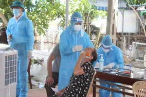  Ba quân nhân ở Nghệ An dương tính với SARS-CoV-2