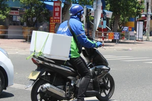 Shipper tự do ở TP Vinh phải dừng hoạt động từ ngày 22-8 