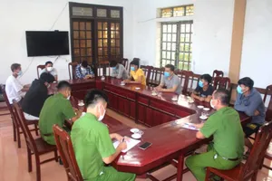 Nhóm thanh niên đi hát karaoke giữa mùa dịch bị phạt hơn 100 triệu đồng