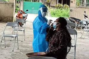 2 mẹ con ở miền núi Nghệ An dương tính COVID chưa rõ nguồn lây