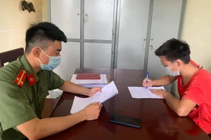 Triệu tập người tung tin sai về huyện miền núi ở Nghệ An tiếp tục giãn cách 