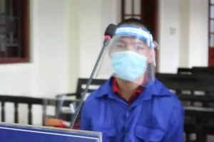 2 học sinh xách thuê 12 bánh heroin lấy 20 triệu đồng