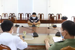 Bình luận sai về xác nhận Thủy Tiên trao từ thiện, 1 người bị phạt 5 triệu đồng