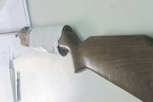 Bé gái 4 tuổi tử vong do trúng đạn 