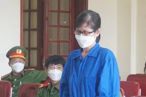 Bịa chuyện thừa kế hơn 189 tỉ đồng ở TP.HCM để lừa tiền thầy cúng