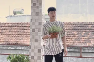 Về chịu tang bà nội 112 tuổi thì bị lật xe khách, cháu tử vong 