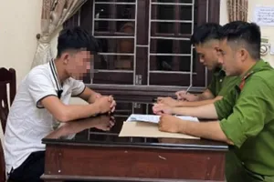 Xác định 5 nghi can trộm dưa và phá nát ruộng dưa hấu 