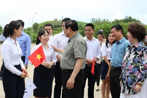 Thủ tướng Chính phủ: Doanh nghiệp tư nhân phải dám nghĩ dám làm, chống tiêu cực