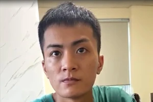 Khởi tố người lên mạng bôi nhọ người nổi tiếng để cưỡng đoạt tiền 