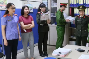 Khởi tố giám đốc và phó giám đốc sai phạm đấu thầu ở Hà Tĩnh