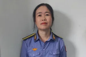 Nữ nhân viên đường sắt kể lại lúc cứu người đàn ông khi tàu đang tới