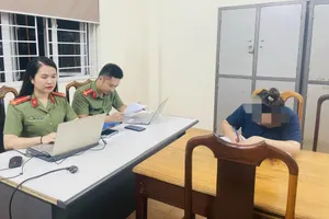 Phạt 1 phụ nữ đăng sai về hình ảnh suất ăn học sinh bán trú 