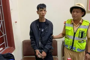 Bắt thanh niên trộm xe Kia morning rồi chạy vào Nam