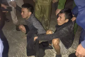 Cảnh sát kể giây nổ súng bắt 2 phạm nhân trốn trại giam Xuân Hà