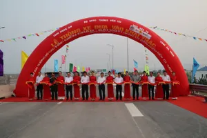 Đã thông cao tốc từ TP Vinh đi Hà Nội chỉ hơn 3 giờ 