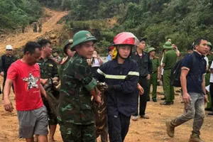 15 công nhân thoát chết trong vụ sạt lở đất vùi lấp lán trại ở Hà Tĩnh 