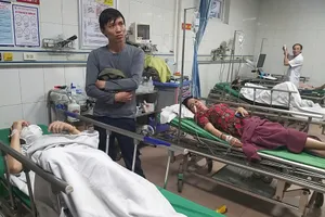 Hàng chục công nhân bị ngộ độc sau bữa ăn trưa