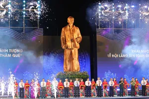 Tổng Bí thư Tô Lâm dự khai mạc Lễ hội Làng Sen và khánh thành Tượng đài ‘Bác Hồ về thăm quê’