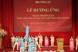 Bộ Công an tổ chức nhiều hoạt động nhằm hưởng ứng Ngày Pháp luật Việt Nam năm 2025