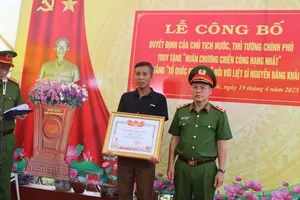 Anh hy sinh anh dũng, em gái được tuyển vào ngành công an 