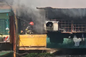 Hà Nội: Xảy ra 2 vụ cháy trong sáng 14-11