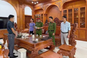 Khởi tố người livestream bán hàng 50 tỉ nhưng chỉ kê khai 308 triệu đồng