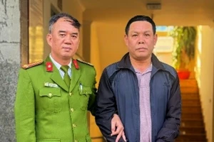 Bị bắt ở Hà Nội sau 16 năm trốn truy nã 