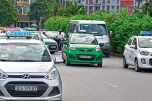 Mẹ tố con gái 9 tuổi bị tài xế Grab gạ gẫm, quấy rối