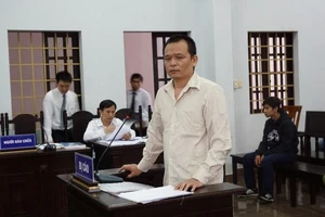 Vụ cựu thiếu tá công an kêu oan: Cần triệu tập giám định viên