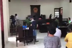 Kiểm sát viên, nhà báo bị đánh tại Tòa Bình Chánh là ai?