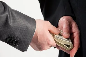 Cán bộ chạy chức, chạy quyền bị xử lý ra sao?