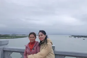 Nghề mẹ xứng đáng được trả lương cao nhất