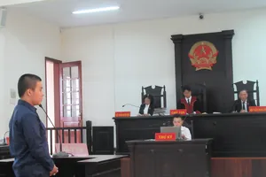 Một nhân chứng đang đi nghĩa vụ quân sự được triệu tập đến toà