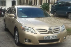 Thẩm tra vụ trưởng phòng CSGT sử dụng ô tô biển số 'lụi'