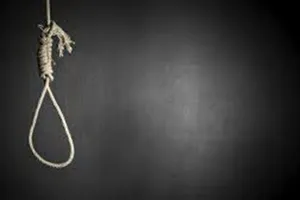 1 cán bộ địa chính chết trong tư thế treo cổ 