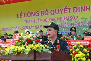 Trung tướng Phạm Quốc Cương - Tư lệnh CSCĐ (ảnh X.M)