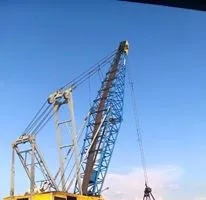 Thu hồi cát xây nhà cho dân bị sạt lở ở An Giang