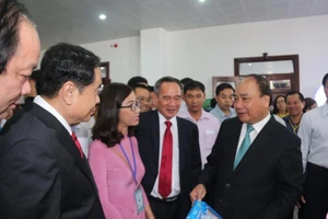 Thủ tướng: Cần xây dựng chính quyền đối thoại, cầu thị