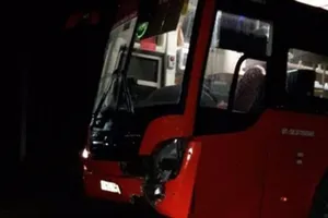 Xe khách Phương Trang va chạm xe máy, 1 người chết