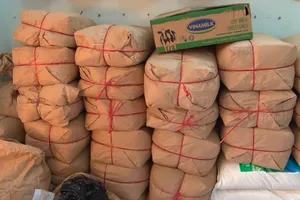 Khởi tố bị can 'hô biến' bột ngọt dỏm thành xịn