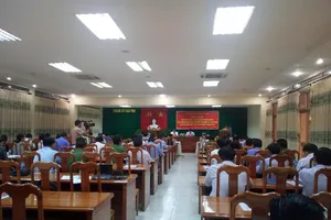 Một luật sư thuộc Đoàn luật sư TP Cần Thơ trong tranh tụng tại TAND TP Sóc Trăng (ảnh NAM GIAO)