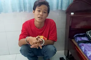 Nhóm thanh niên cướp tài sản trong khách sạn 