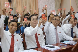 Danh sách Ban thường vụ Tỉnh ủy Đồng Tháp khóa XI