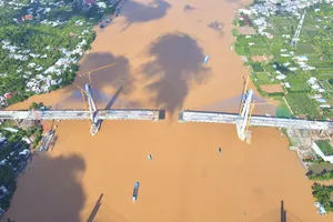 Cầu Mỹ Thuận 2 tăng tốc chuẩn bị ngày hợp long sau 40 tháng thi công